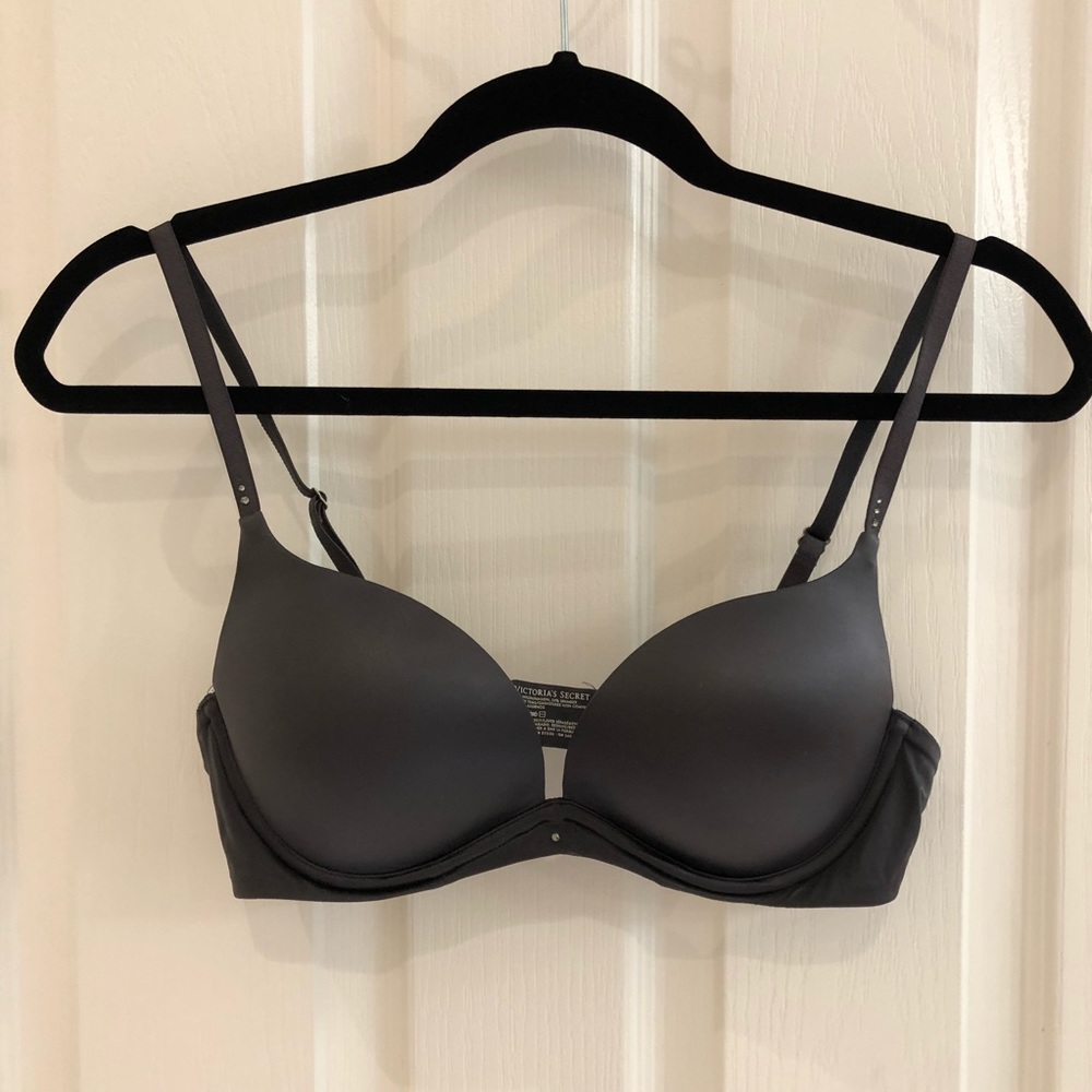 Victoria’s Secret BIOFIT Push-Up Bra